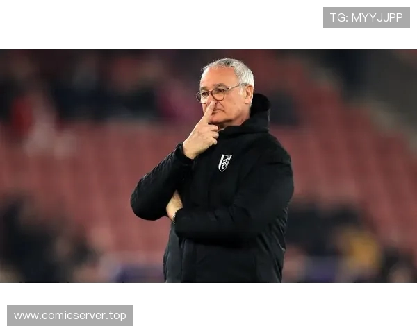 黑色三分钟重演:意甲裁判补时阶段判罚引发大规模抗议 黑色三分钟重演:意甲裁判补时阶段判罚引发大规模抗议